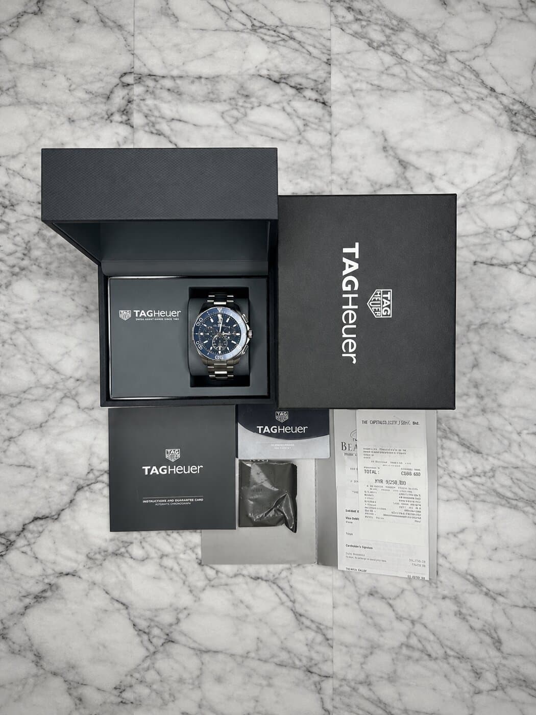 TAG Heuer Aquaracer + £500 Cash + Luxury Lens Sunglasses