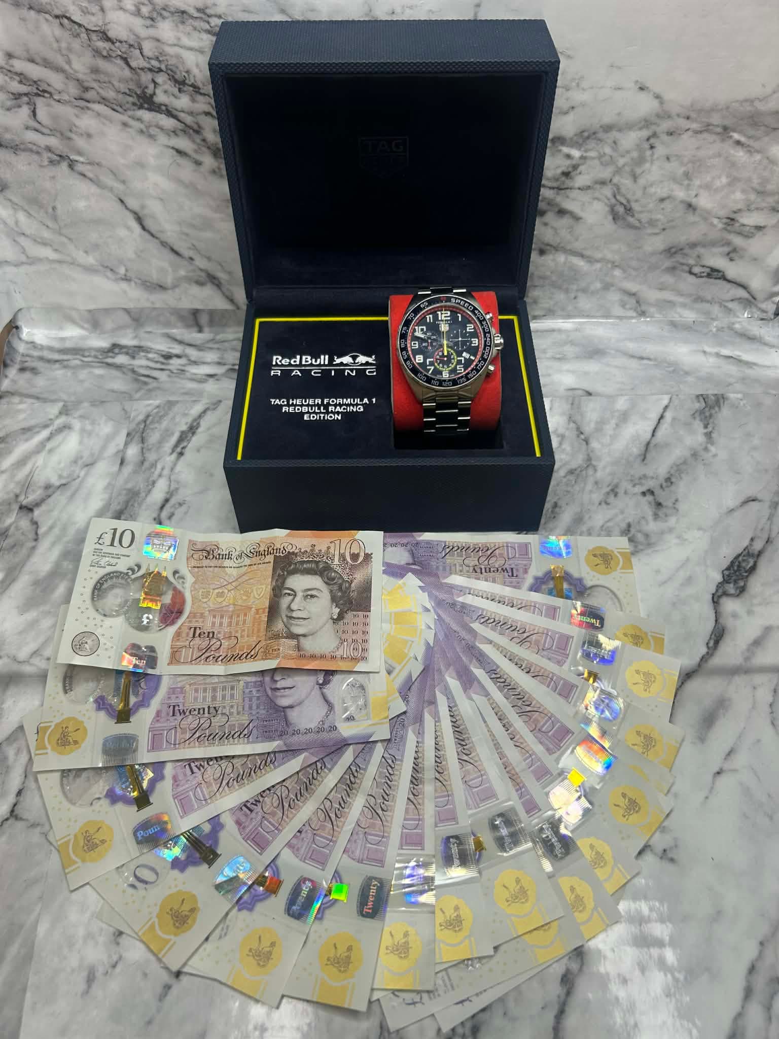 Tag F1 Limited Edition Redbull Racing + £350 Cash